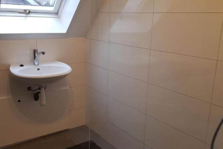 Bathroom 2, Villa in Bosrijk Near Horsterwold Forest, Zeewolde