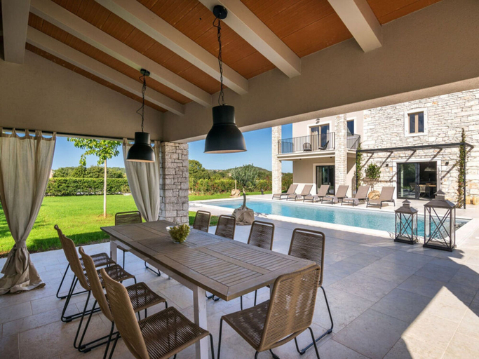 Others 5, Villa San Martino, Kanfanar
