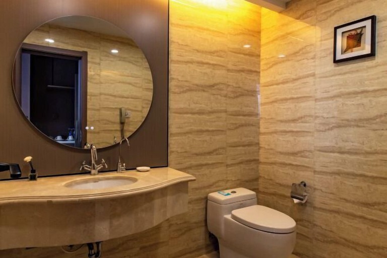 Bathroom 3, Tian Wai Tian International Hotel, Ningde