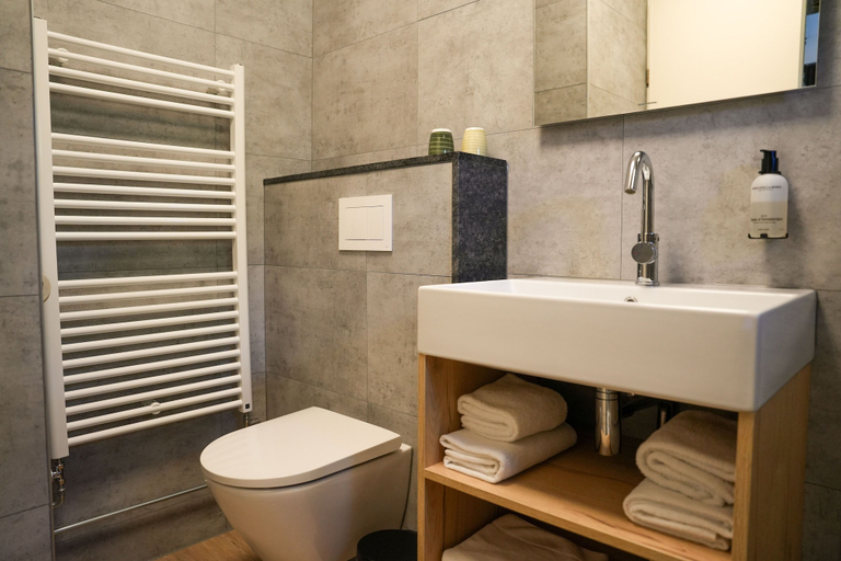 Bathroom 3, Hotel Het Witte Paard, Etten-Leur