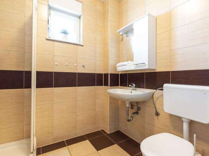 Bathroom 4, Apartment in Novalja Near Sea Beach, Novalja