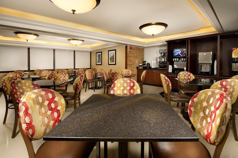 Food & Drinks 4, Hotel Lotus Kansas City Merriam, Kansas City