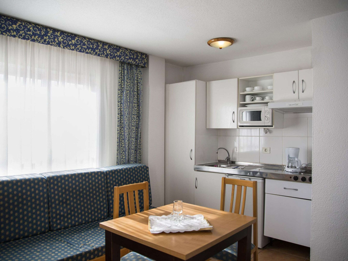 Private kitchen, Belvilla by OYO Apartamento 2dormitorios, Santa Cruz de Tenerife