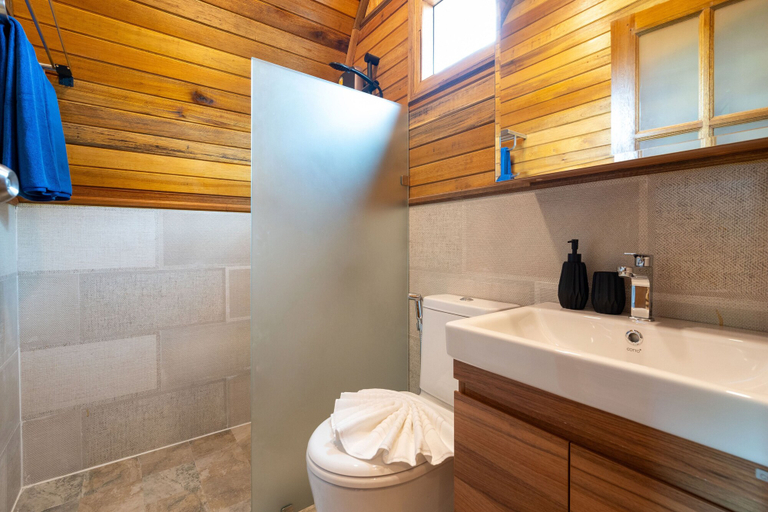 Bathroom, Chalet Style 2BR Pool Villa Pasak 1, Phuket Island
