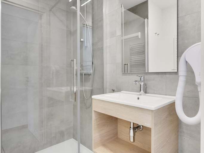 Bathroom, Excellent Apartments on the Cote D'azur, Alpes-Maritimes