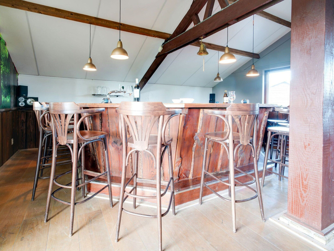 Dining 2, Gorgeous Farmhouse With Sauna, Tytsjerksteradiel