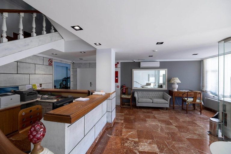 Public Area, Apartamentos Rotilio, Pontevedra