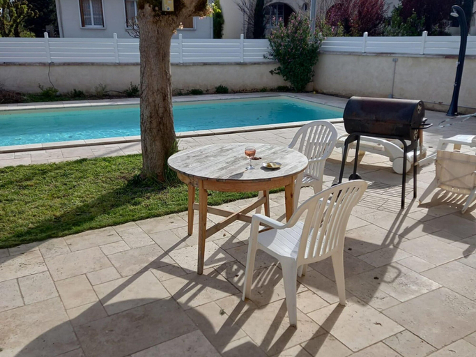 Pool 4, Cozy Bergerac Haven w/ Pool, Dordogne