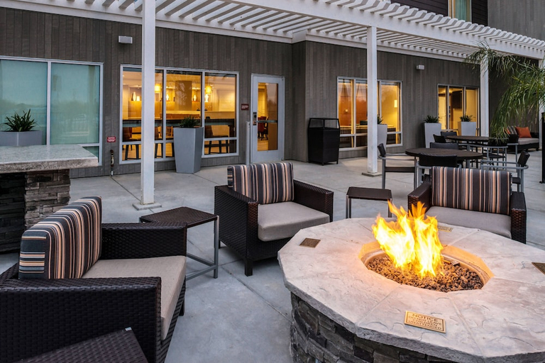 Food & Drinks 4, Towneplace Suites By Marriott Merced, Merced