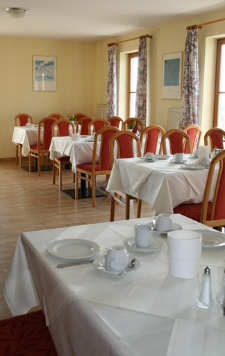 Food & Drinks 4, Apparthotel Garni Superior Simsseeblick, Rosenheim