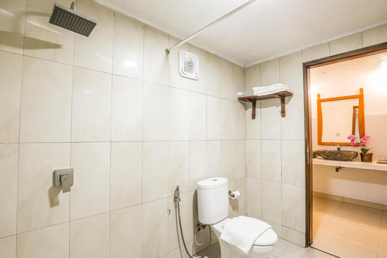 Bathroom 6