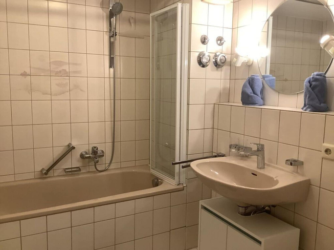 Bathroom 5, Vakantieappartement Evi, Breisgau-Hochschwarzwald