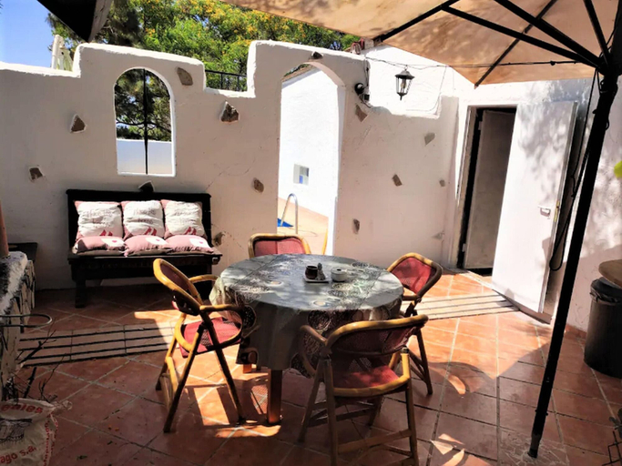 Dining 4, Belvilla by OYO Casa Tata, Santa Cruz de Tenerife
