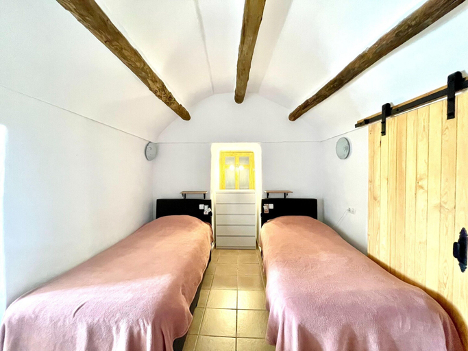 Room 4, Cave House in Cullar Near Tabernas Desert, Granada