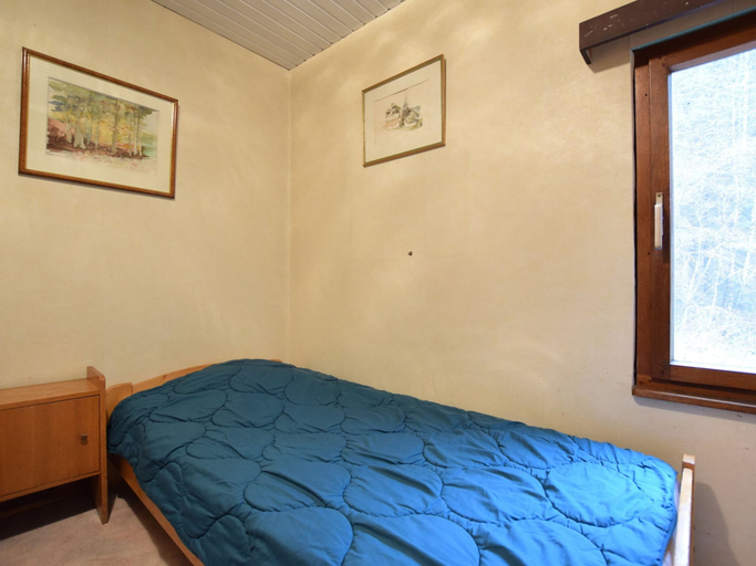 Bedroom 3, Forest Cottage With Ponds, Luxembourg