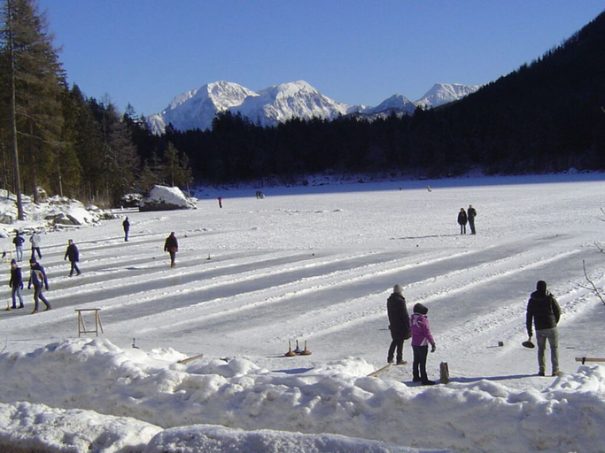 Snow and ski sports, Haus Brunneck Modern Retreat, Berchtesgadener Land