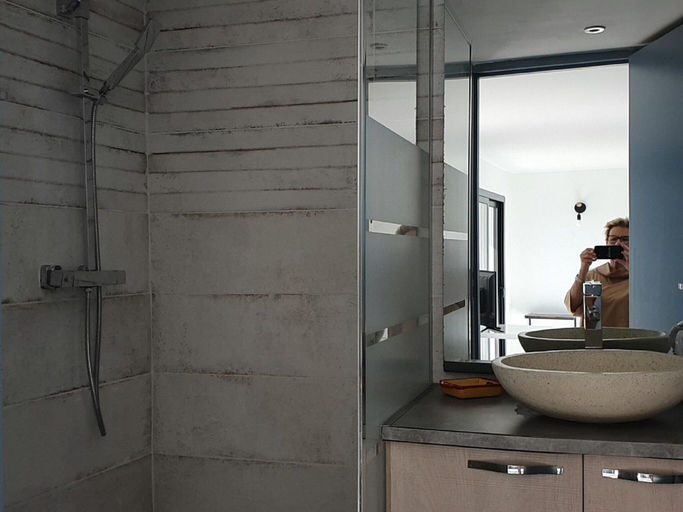 Bathroom 4, Villa in Lorgues with Private Pool, Var