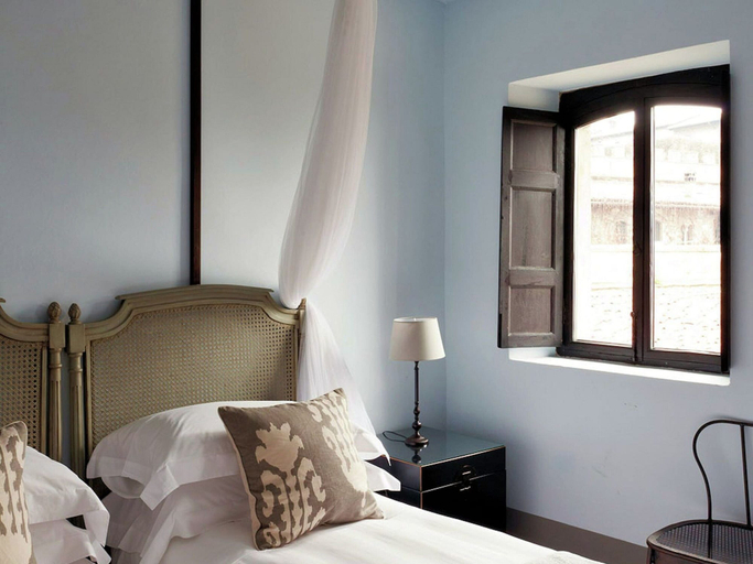 Room 5, Apartment in a Famous Monferrato Castle, Alessandria