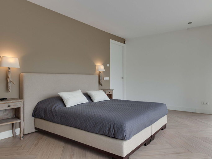 Room 3, Wellness Villa With Sauna Near Beach, Goedereede