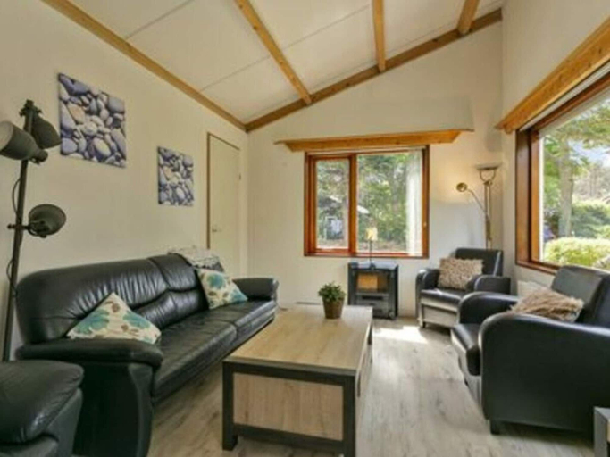 Living area 5, Huijsmansverhuur Type C Comfort Plus Prinsenhof 51, Goedereede
