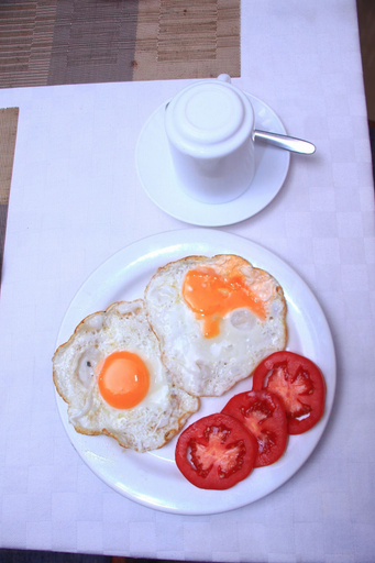 Food & Drinks 5, Miriu River Resort, Nyakach