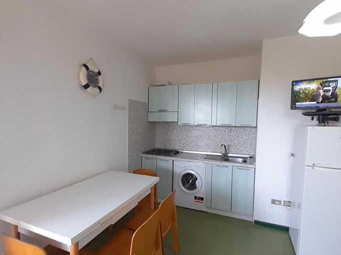 Private kitchen 5, Belvilla by OYO Apartment in Golfo Aranci, Olbia-Tempio