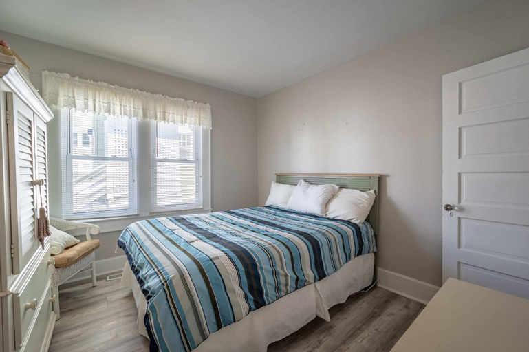 OCHG VIRGINIA LEE, Worcester