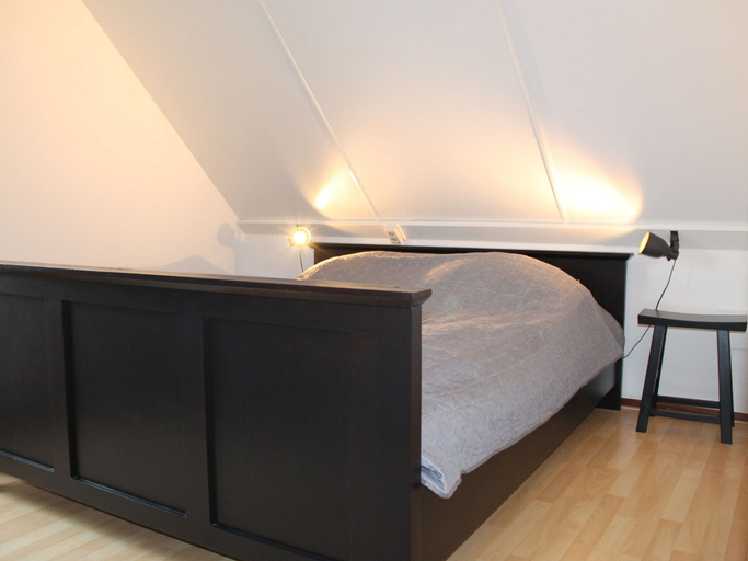 Room 5, Nice Holiday Home 200m. From the Beach, Kapelle