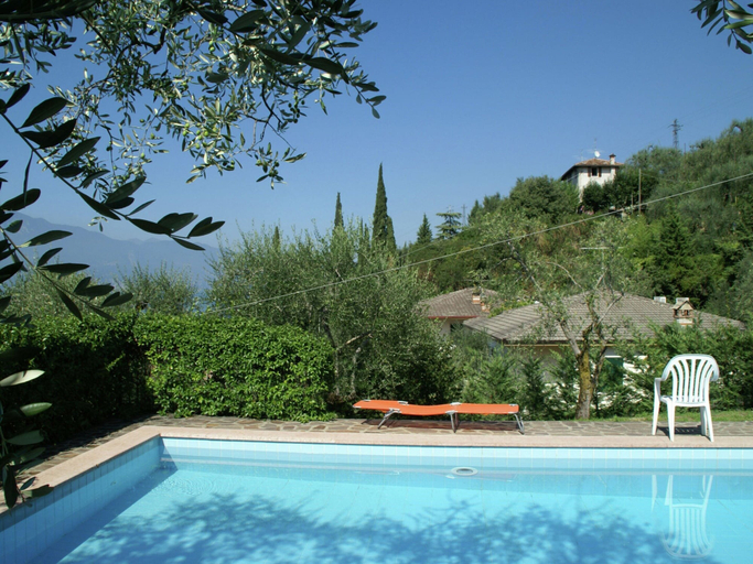 Others 2, Villa Near Lake Garda With Private Pool, Verona