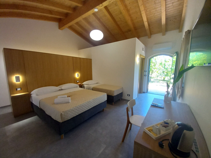 Bedroom 2, Lumia Resort, Catania