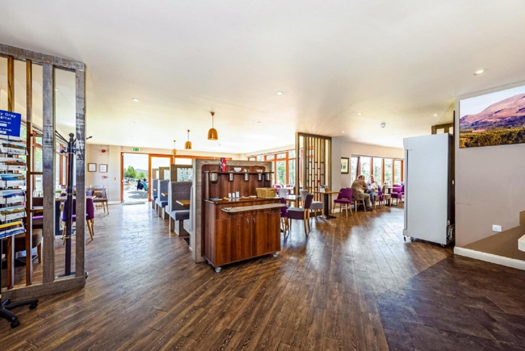 Food & Drinks 4, Moorings Hotel, Highland