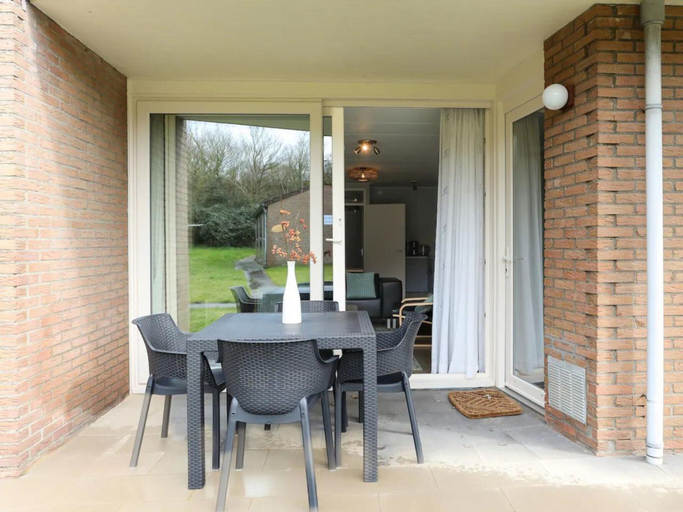 Others 5, Modern Stay Near the Beach, Veere