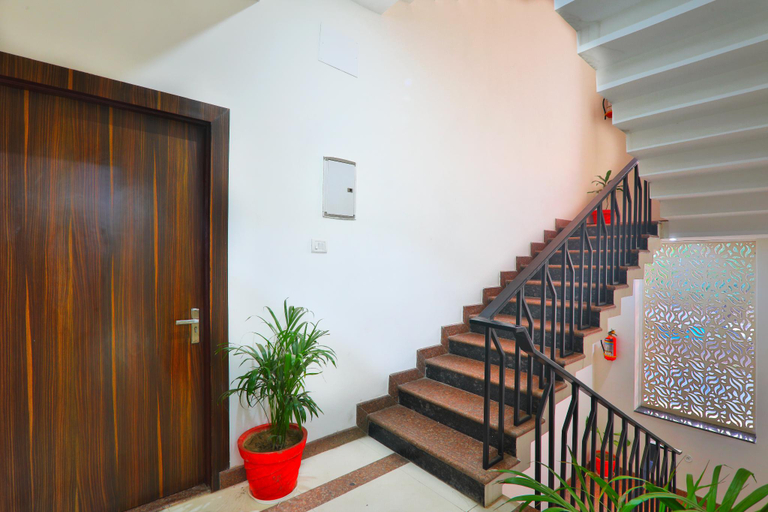 Interior view 5, hotel Gulmohar Inn, Lucknow