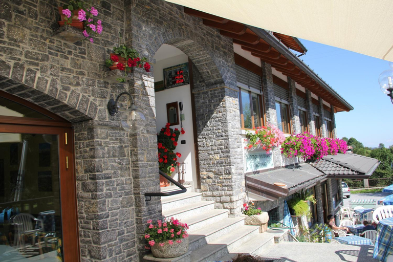Exterior & Views 2, Albergo Moderno, Bergamo