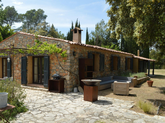 Property amenity 2, Holiday Home in Lorgues With Private Pool, Var
