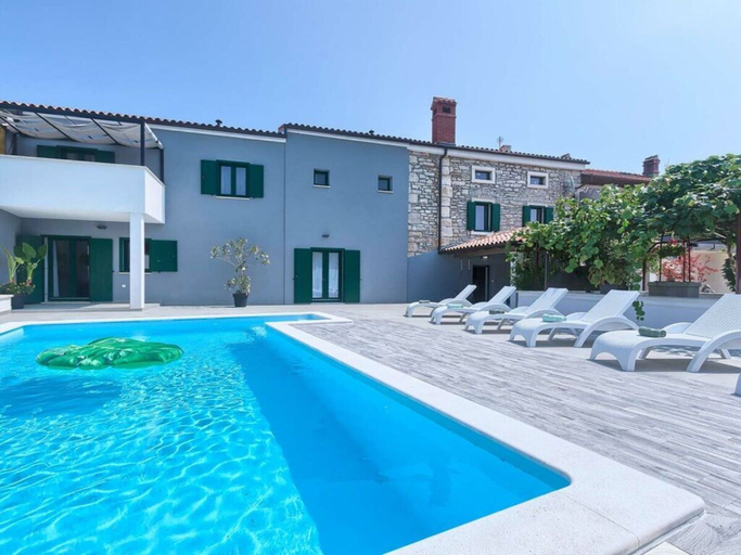 Pool 3, Villa Barbara Comfortable Holiday Residence, Barban