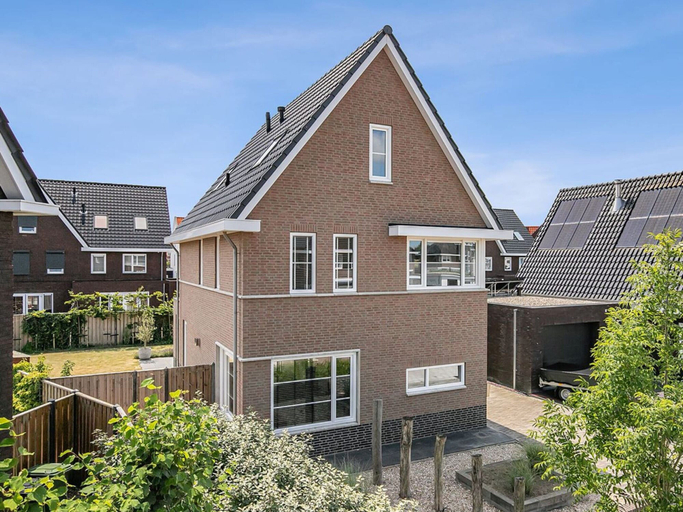 Exterior 3, Tasteful Holiday Home in Middelburg With Garden, Middelburg