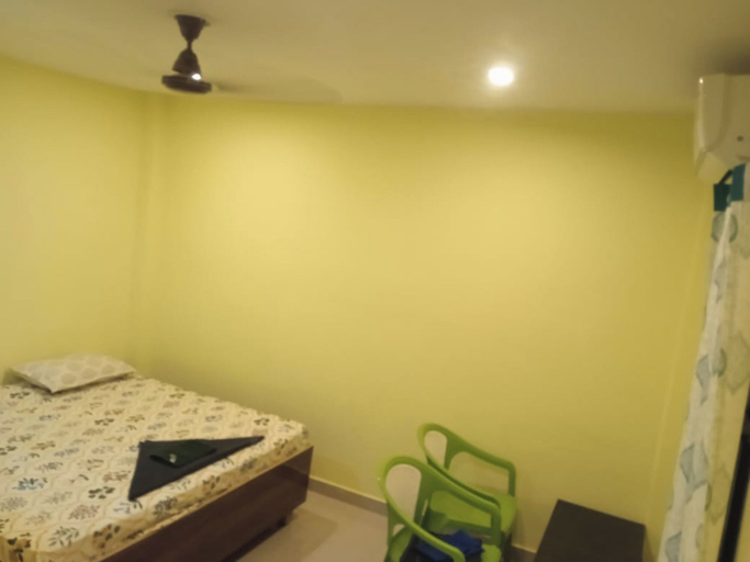 Bedroom 5, Goroomgo Satkar Residency Varanasi, Varanasi