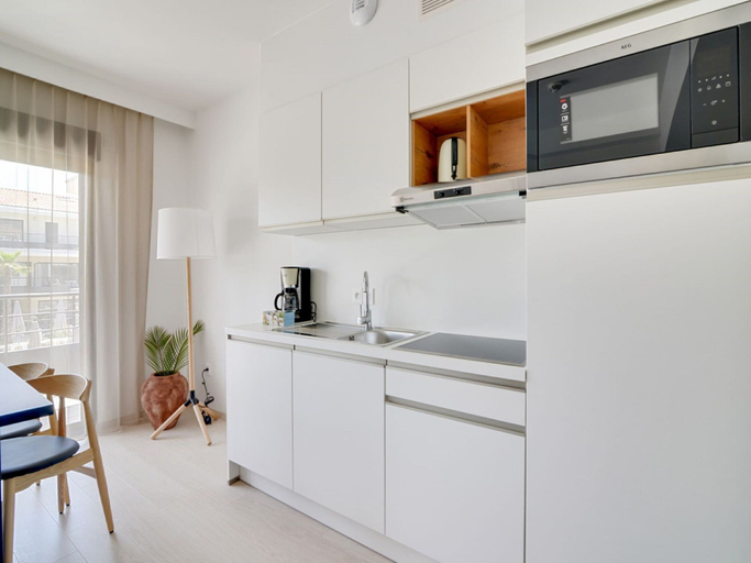 Others 5, Excellent Apartment on the Cote D'azur, Alpes-Maritimes