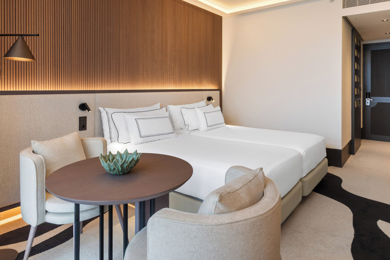 Bedroom 3, Melia Bilbao, Vizcaya