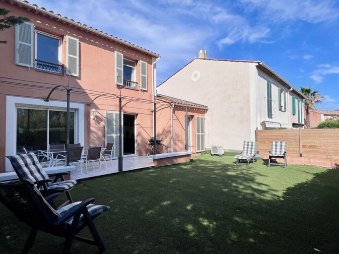 Property grounds, Maison Marcella, Var