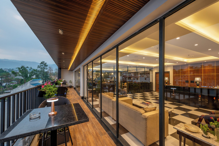 Food & Drinks 3, VISHRANTI CANAL ROAD, Dehradun