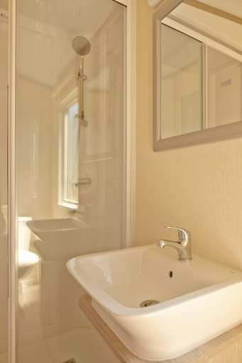 Bathroom 5, St Helens Coastal Resort, Isle of Wight