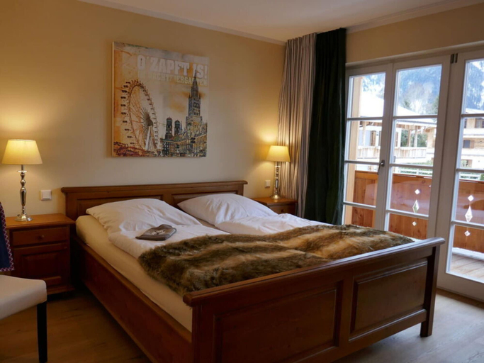 Room 4, Bodenschneid Suites \"wallbergblick\", Miesbach