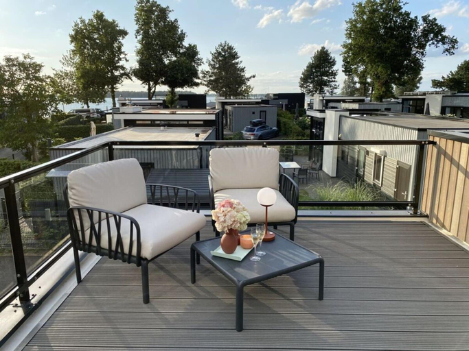 View from property, Cube Elite Noteboom 11