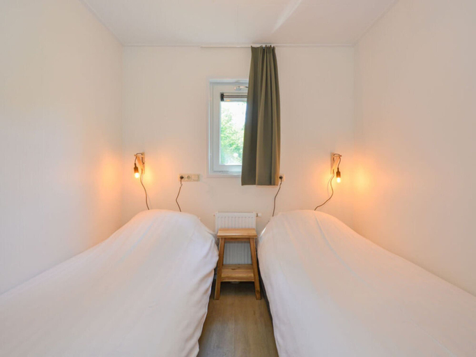 Bedroom 3, Pavilion 6 People With Storage Space, Ooststellingwerf