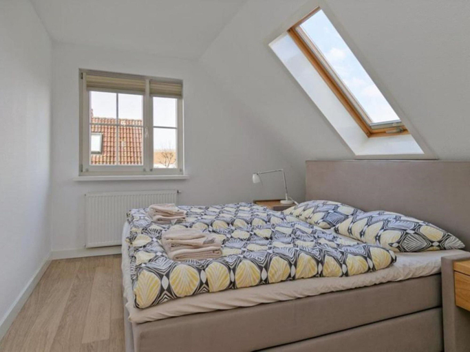 Room 4, Villa in Bosrijk Near Horsterwold Forest, Zeewolde