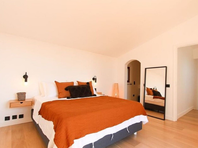 Bedroom 2, Majestic Holiday Home in Grimaud With Private Pool, Var