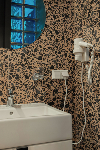 Bathroom 3, Resume Apartments, Kauno