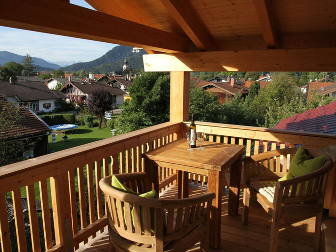 Others 4, Villa Carefree Suite, Traunstein